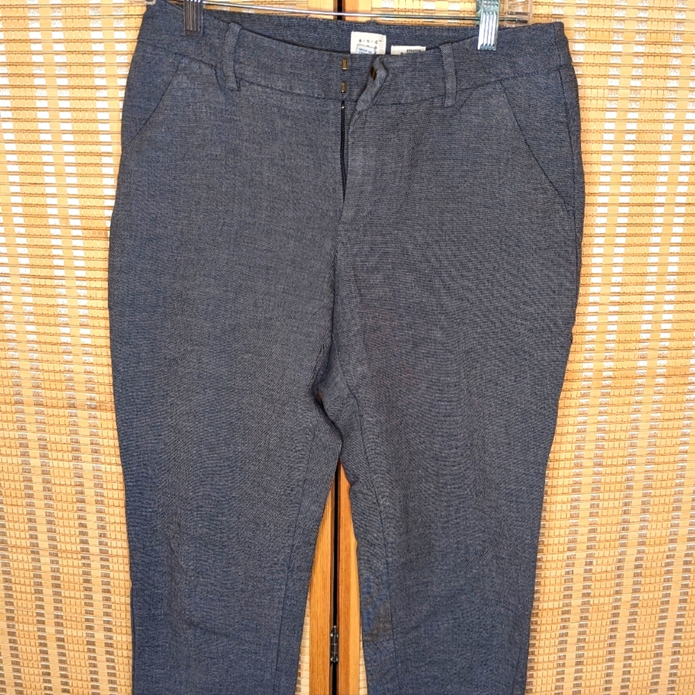Grey Woven A New Day Mid-rise Cropped Slacks (Size 4)
